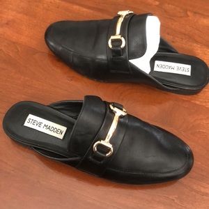Steve Madden leather horse buckle classy mules loafers